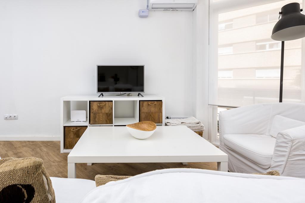 Cervantes Apartment In Malaga By Solaga Holiday Homes Экстерьер фото
